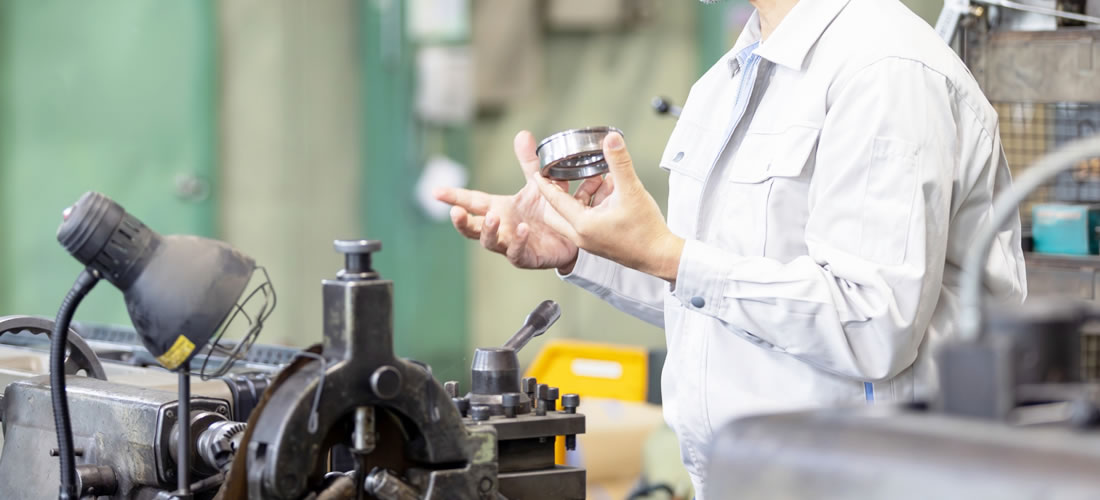 工場 作業の様子